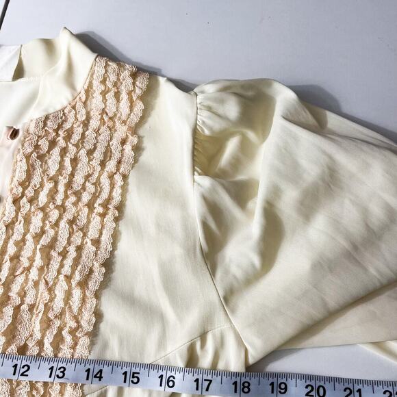 Vintage Perfect Form Full Nightgown Ivory Laced Button Down Long Sleeves Sz SM - Picture 10 of 10